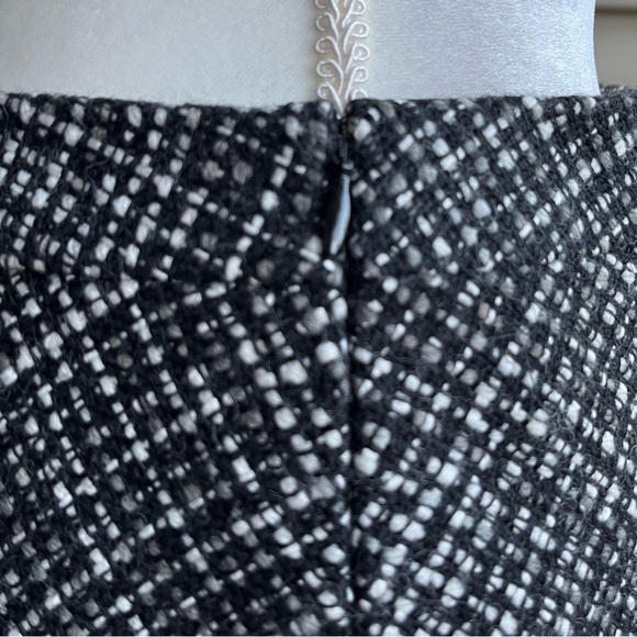 •Gap• Tweed Wool Blend Flounce Hem Skirt - Size 16 - Picture 6 of 8